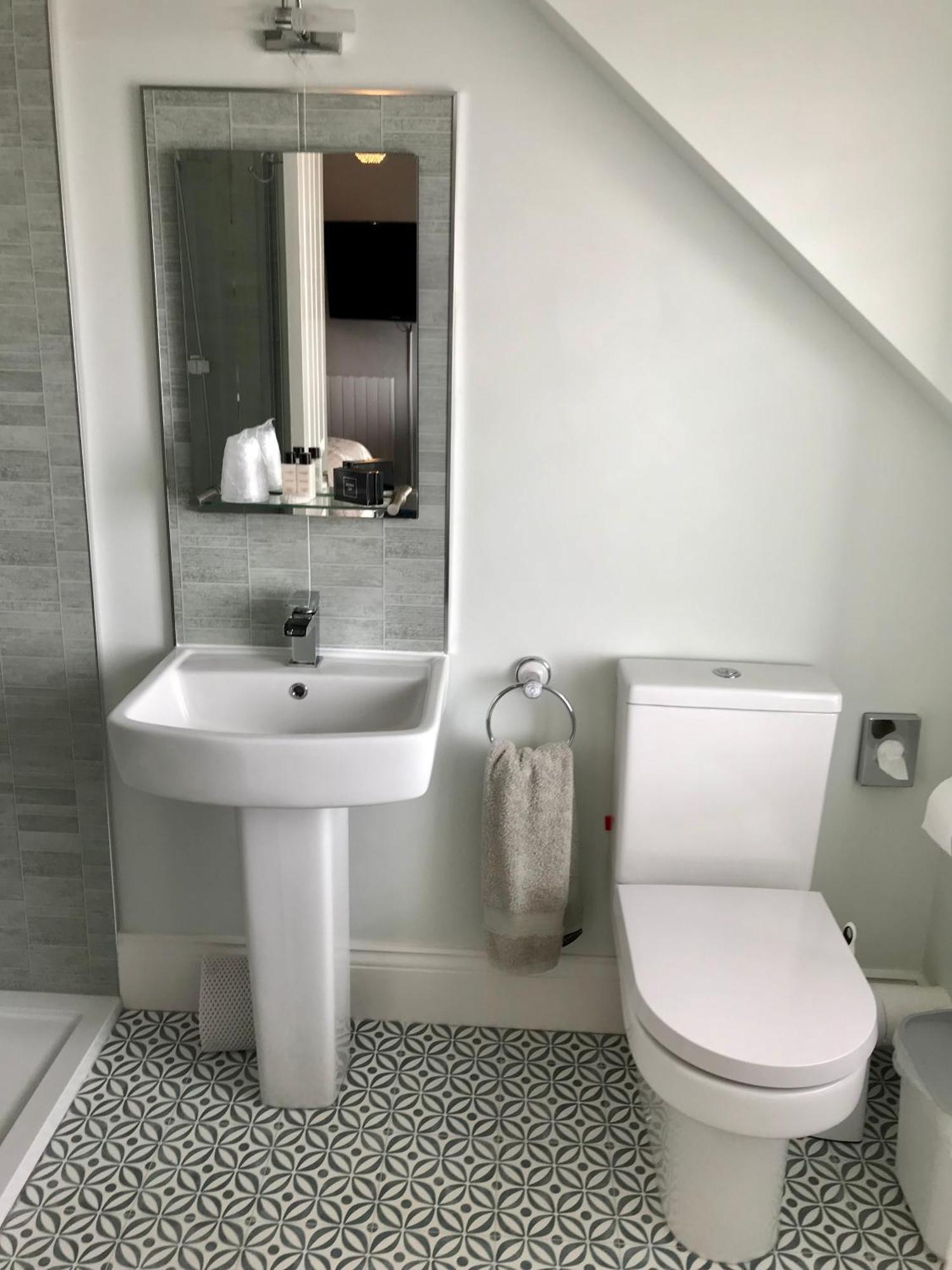 וויטבי Norman Guest House With Free Parking מראה חיצוני תמונה